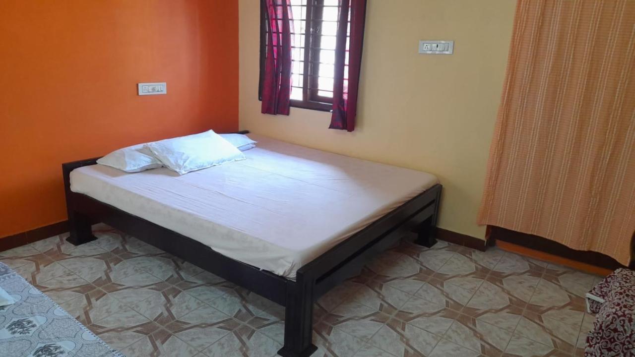 Villa Umar Homestay Puduccseri Kültér fotó